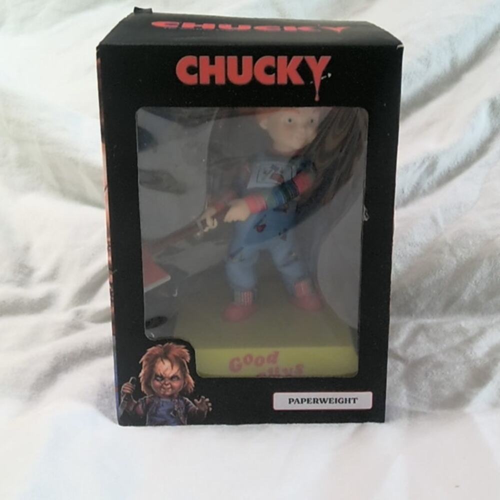 New Surreal Chucky "Good Guys" Paperweight Fireman Child's Play Universal
